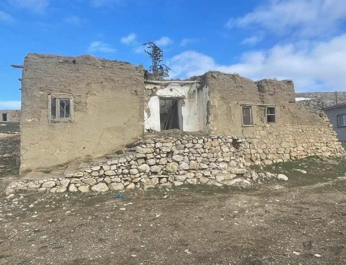 yaşamı yerinde ve yineide inşaa hareketinde halkı Maraş'taki inşaat sürecine davet